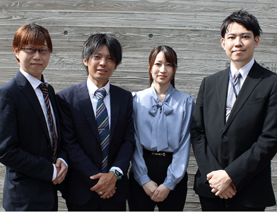 株式会社プラウドエタニティの集合写真